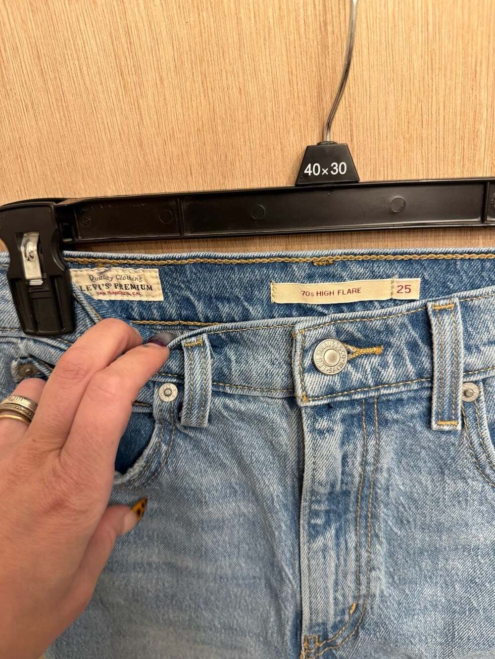 Levi's Premium 70s High Flare Distressed Light Wash Jeans Women's Size 25